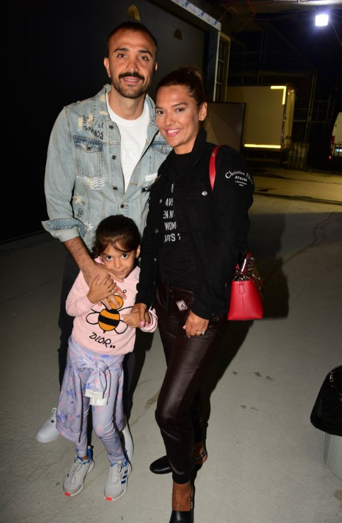 ALTI YILLIK EVLİLİK TEL CELSEDE BİTTİ ALTI YILLIK EVLİLİK TEL CELSEDE BİTTİ