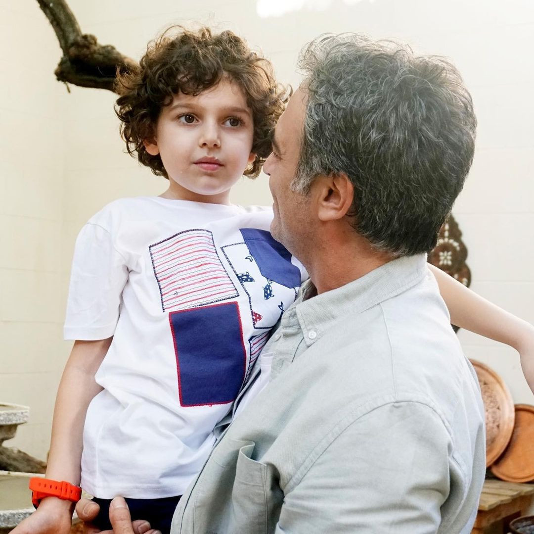 Son dakika magazin haber.... Kutsi, Sibel Ülker aşkı ortaya çıktı Sürpriz birliktelik Son dakika magazin haber.... Kutsi, Sibel Ülker aşkı ortaya çıktı Sürpriz birliktelik