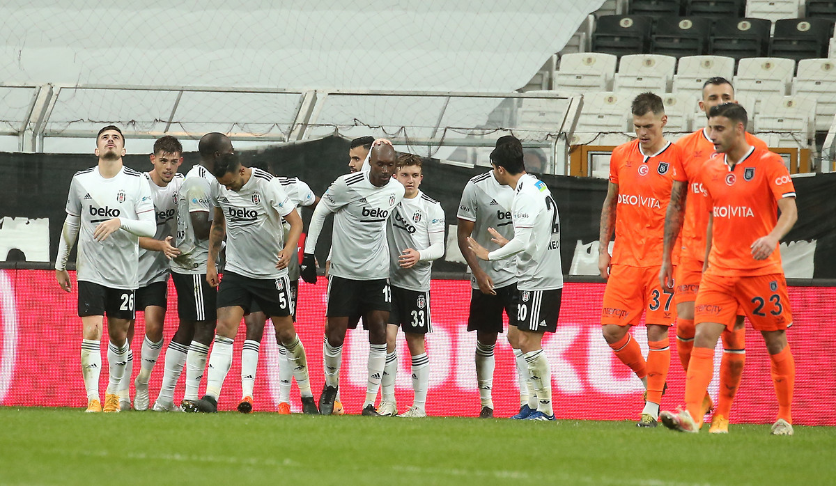 Beşiktaş - Başakşehir maçı yazar yorumları: Başakşehirin yedeklerinden 3ü Beşiktaşta olsa...