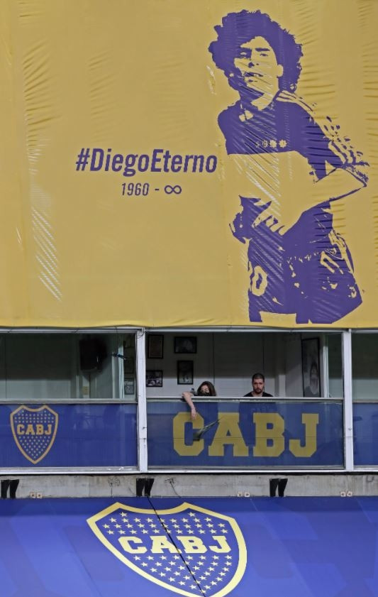 Babası olmadan ilk kez maça gitti Diego Maradonanın kızı Dalma Maradonanın en zor maçı