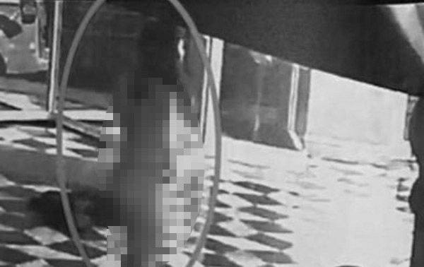 GENÇ KADINA OTEL LOBİSİNDE YAPTIKLARI NEDENİYLE DAVA AÇILDI