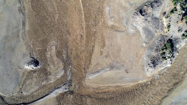 Çanakkalede baraj boşaldı, su kullanımıyla ilgili yasaklar geldi