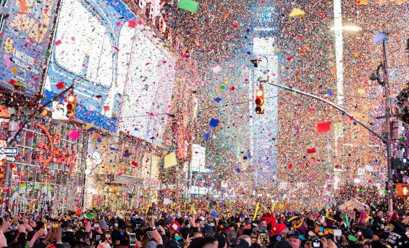 Tanem Sivar anne oluyor Ünlü isim 5.5 aylık hamile... Tanem Sivar anne oluyor Ünlü isim 5.5 aylık hamile...