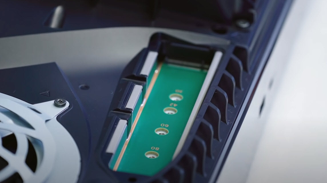 PlayStation 5 parçalarına ayrıldı İçinden bakın neler çıktı