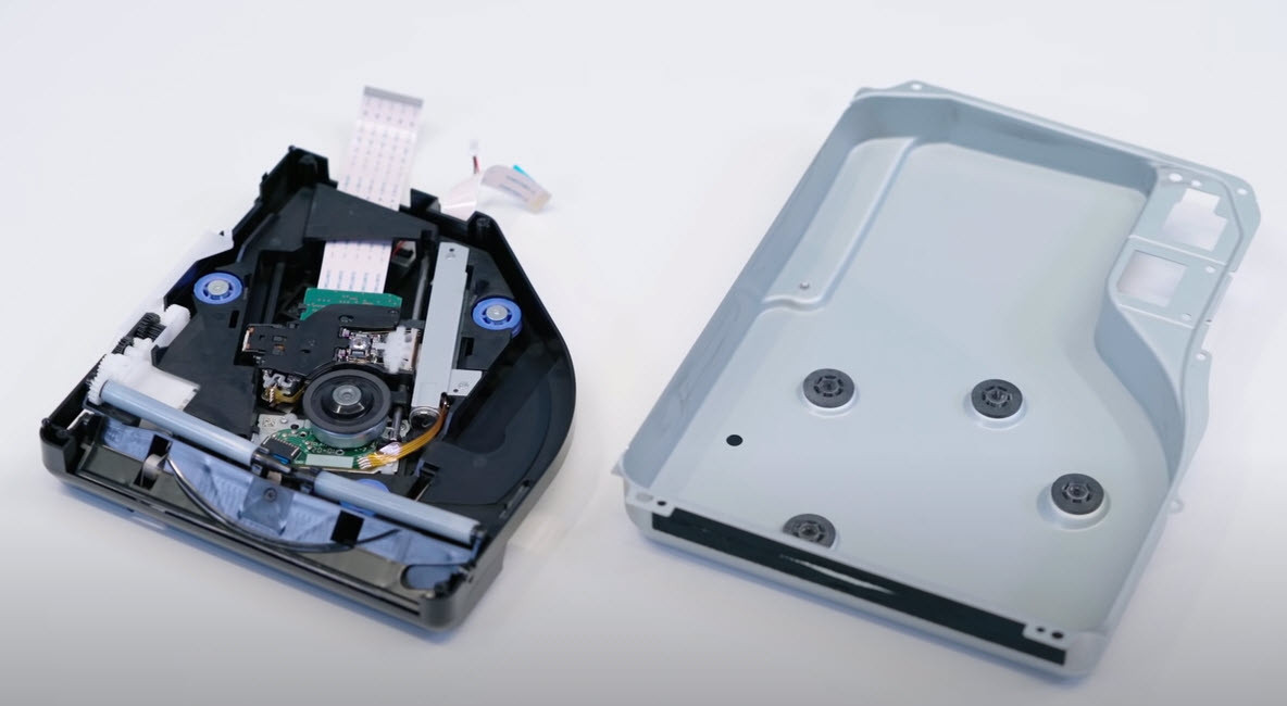 PlayStation 5 parçalarına ayrıldı İçinden bakın neler çıktı