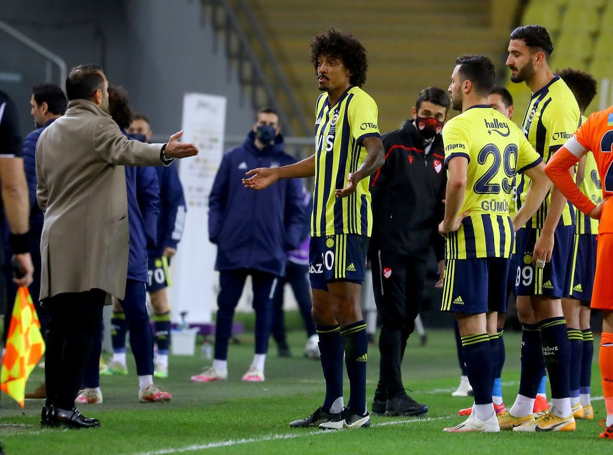 Fenerbahçe-Başakşehir maçından en özel fotoğraflar