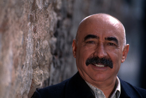 TİYATRO SAHNELERİ, RADYO TİYATROLARI