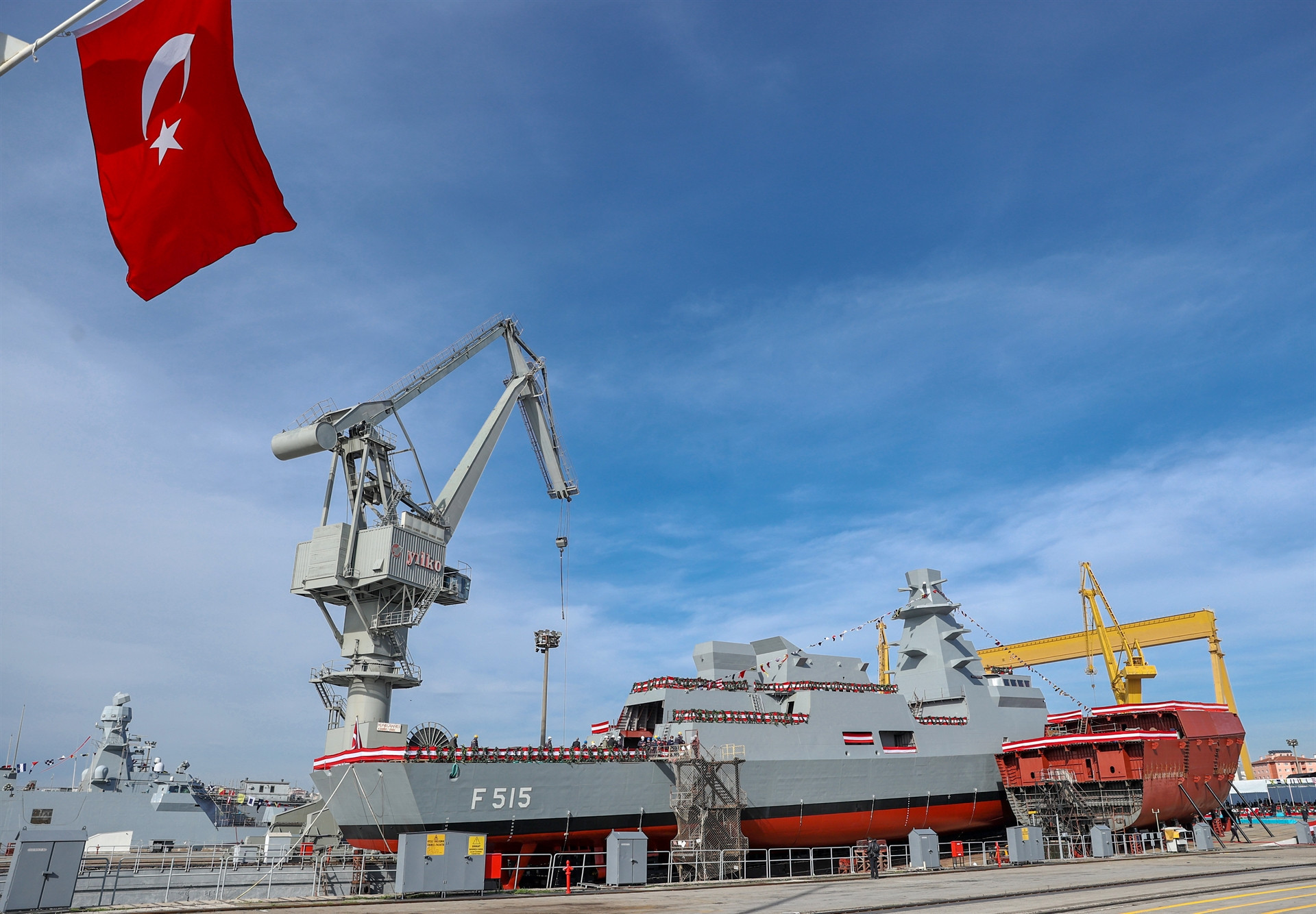 Cumhurbaşkanı Erdoğan, F-515 Fırkateyninin denize indiriliş törenine katıldı