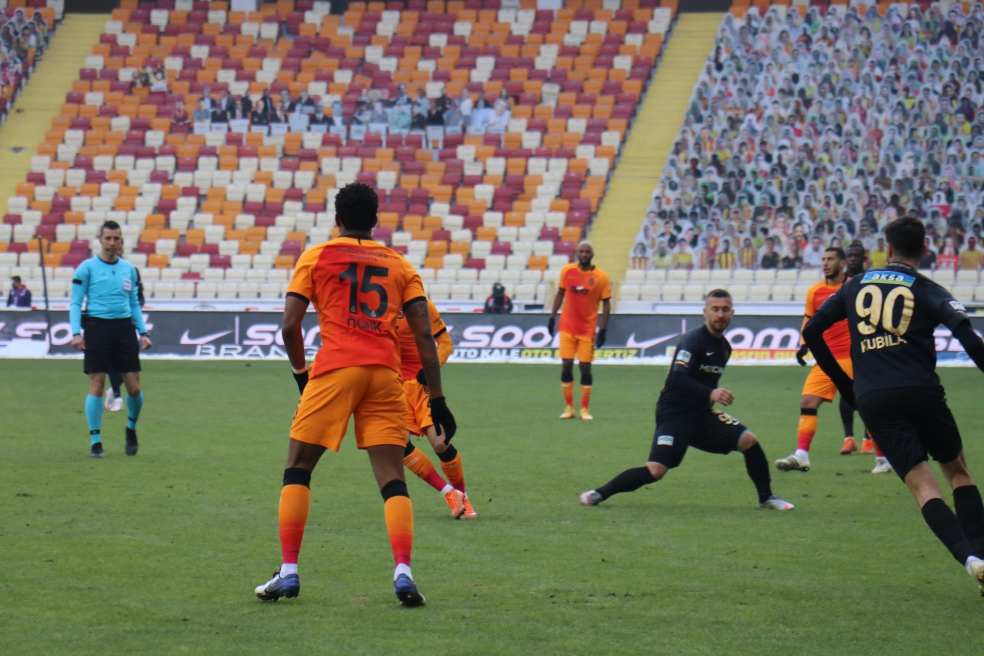 Yeni Malatyaspor - Galatasaray maçından fotoğraflar