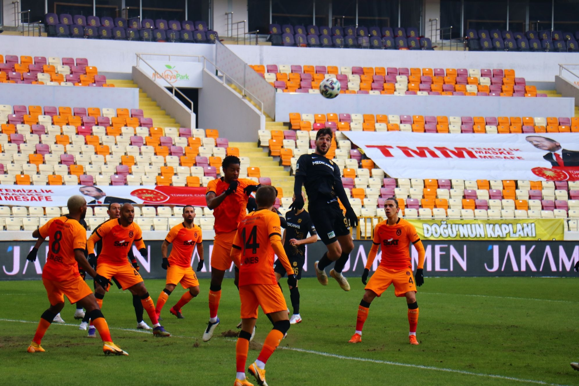 Yeni Malatyaspor - Galatasaray maçından fotoğraflar
