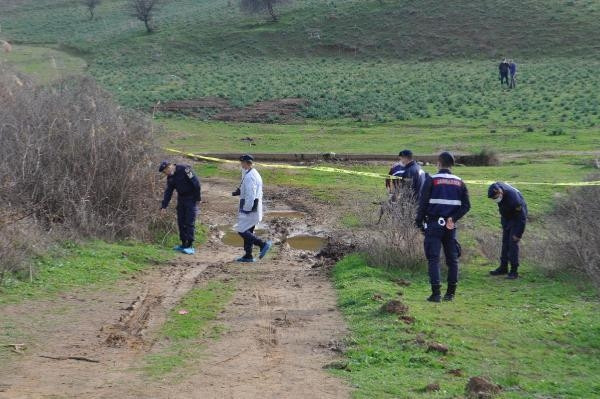 Manisada ölü bulunan 4 gençten geriye omuz omuza çekilmiş fotoğrafları kaldı