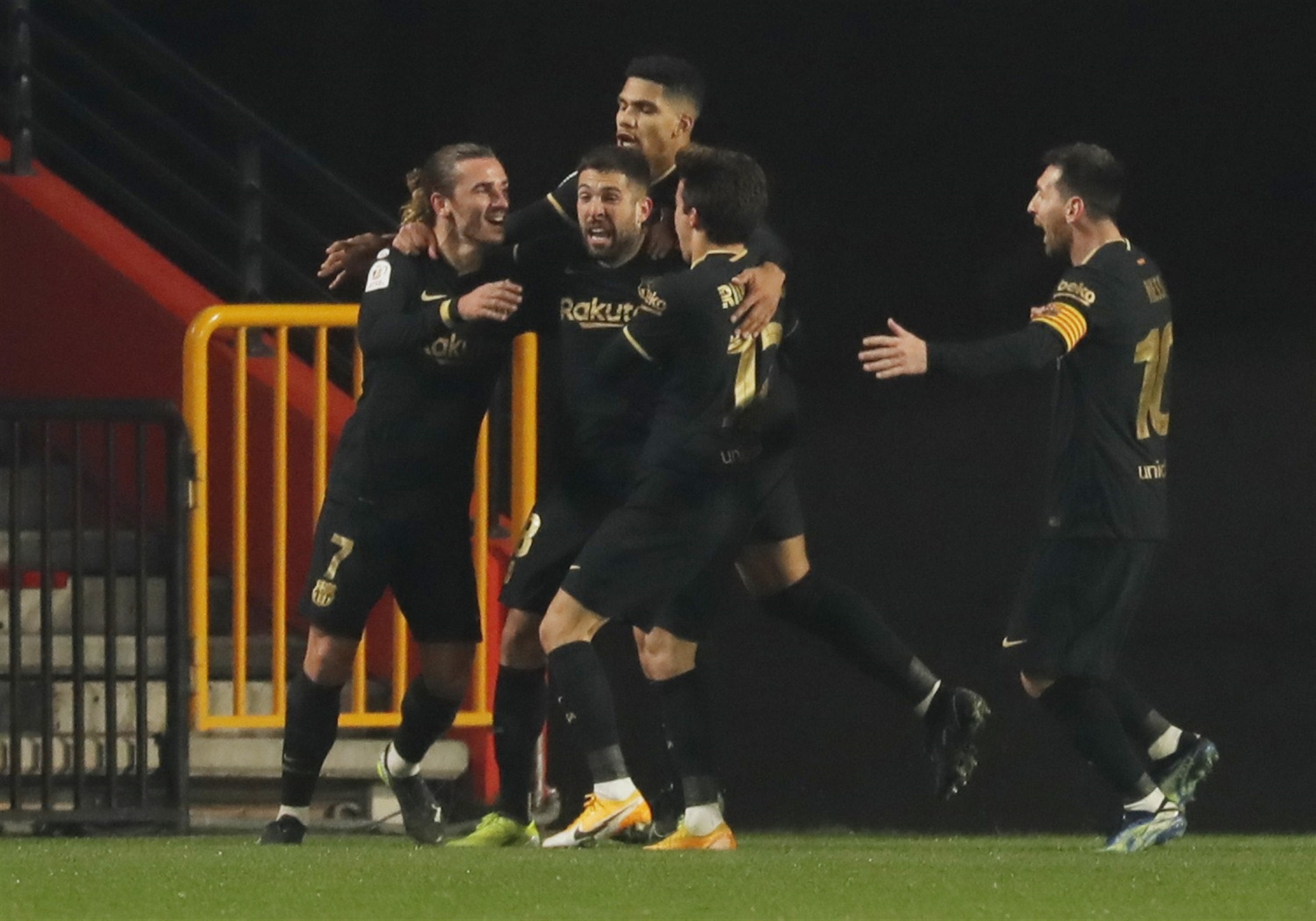 Barcelona - Granada maçından öne çıkan fotoğraflar