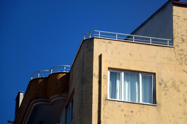 Ayşe Özgecan Ustanın şüpheli ölümü 8inci kattan düştü