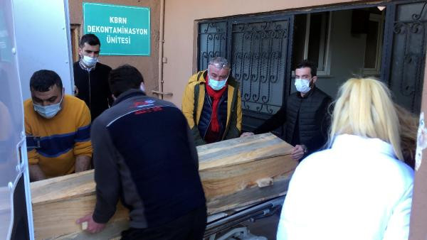 Ayşe Özgecan Ustanın şüpheli ölümü 8inci kattan düştü