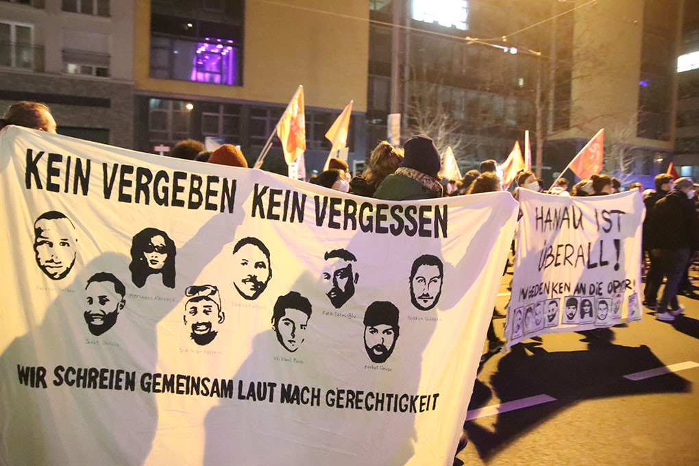 Unutmak da affetmek de yok