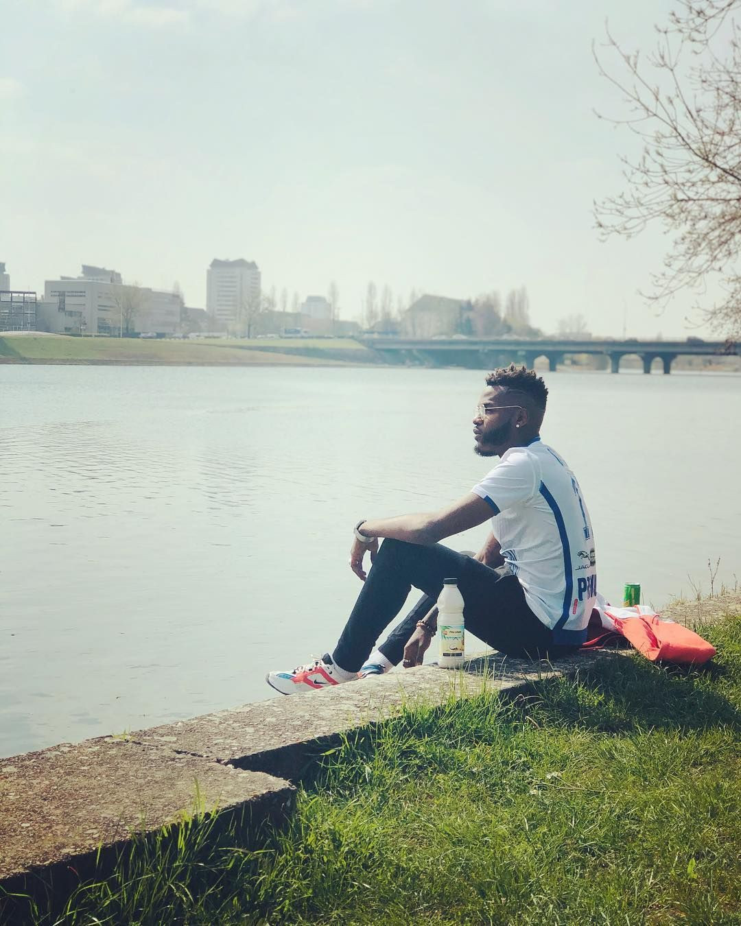 8 MİLYON EURO VE SATIŞTAN %20 PAY 8 MİLYON EURO VE SATIŞTAN %20 PAY