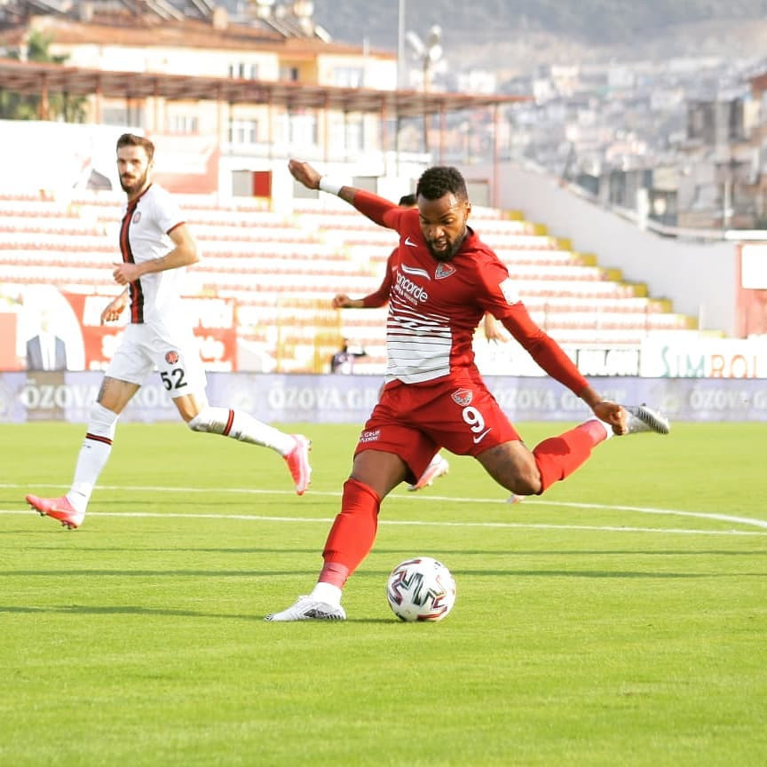 GOLLERE DEVAM ETTİ GOLLERE DEVAM ETTİ