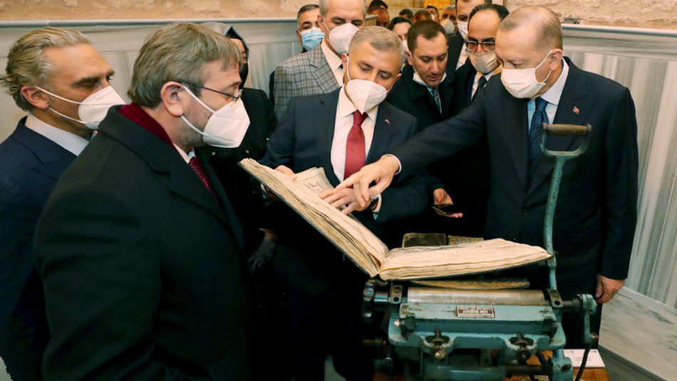 Cumhurbaşkanı Erdoğan Üsküdardaki Nevmekan Selimiyeyi ziyaret etti