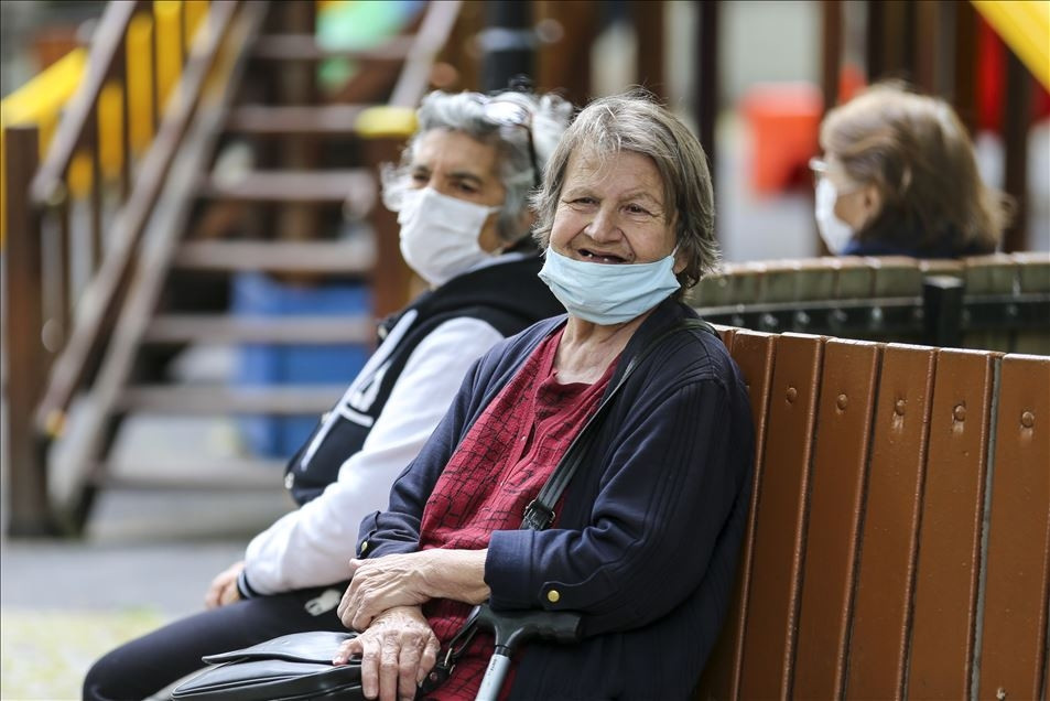 İstanbulda 65 yaş üstü sokağa çıkma yasağı saatleri kaç oldu İşte, genelgeden detaylar