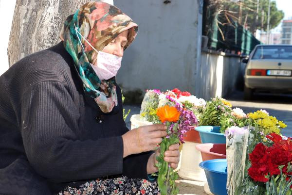 Müthiş hikaye Mezarlıkta çiçek satarak kızını Oxford’da okutuyor…