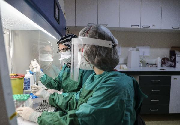 İstanbulun en büyük koronavirüs merkezi Uz. Dr. Cemal Kazezoğlundan umut veren sözler