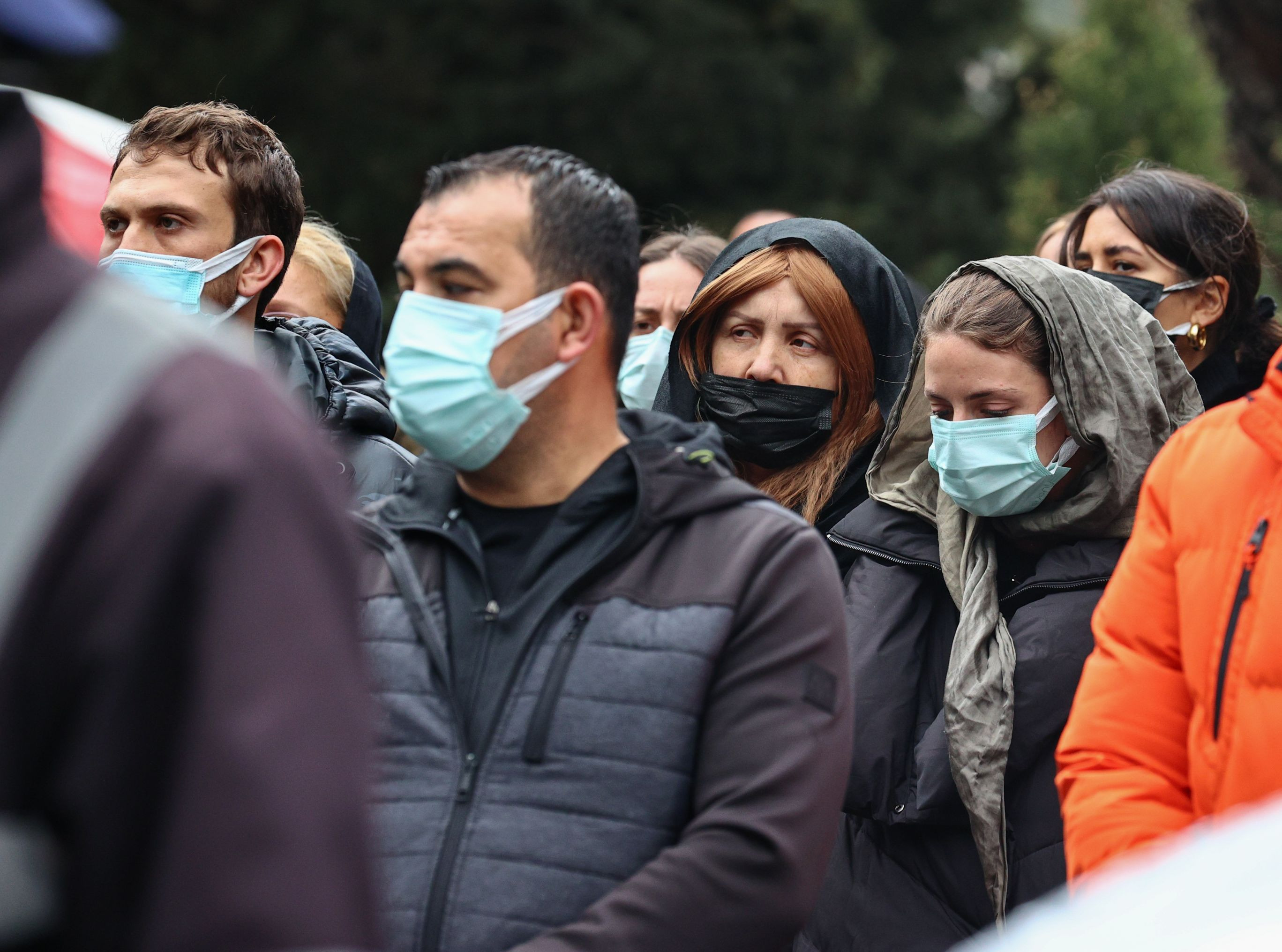 Efsane futbolcu Erhan Önal, İzmirde toprağa verildi