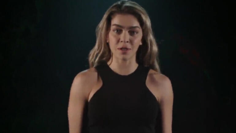 Öykü Çelik kimdir Survivor’dan elenen Öykü’nün babası futbol antrenörüymüş