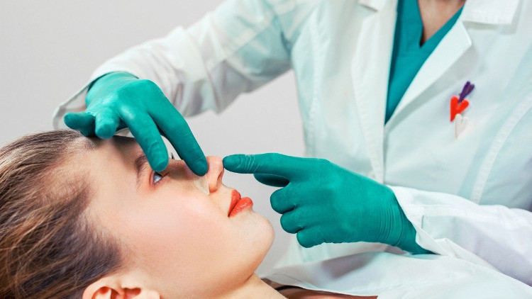 Burun estetiği nedir