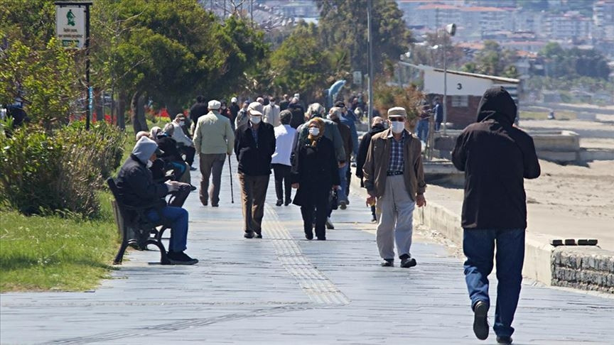 65 yaş üstü sokağa çıkma yasağı saatleri nedir İllerde kısıtlama saatleri farklı mı 65 yaş üstü sokağa çıkma yasağı detayları