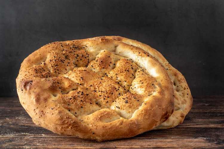 Ramazan pidesi tarifi: Evde pide nasıl yapılır