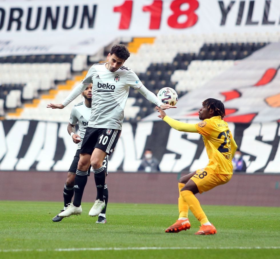 Beşiktaş-Ankaragücü maçından özel fotoğraflar