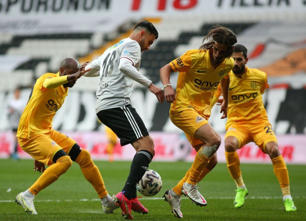 Beşiktaş-Ankaragücü maçından özel fotoğraflar