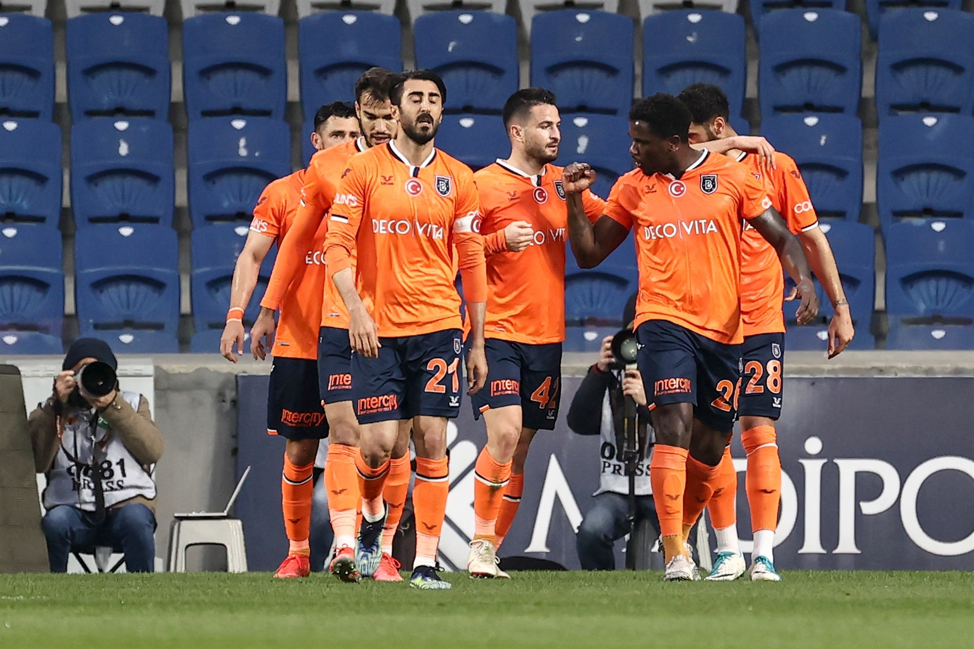 Medipol Başakşehir - Fenerbahçe maçından öne çıkan fotoğraflar