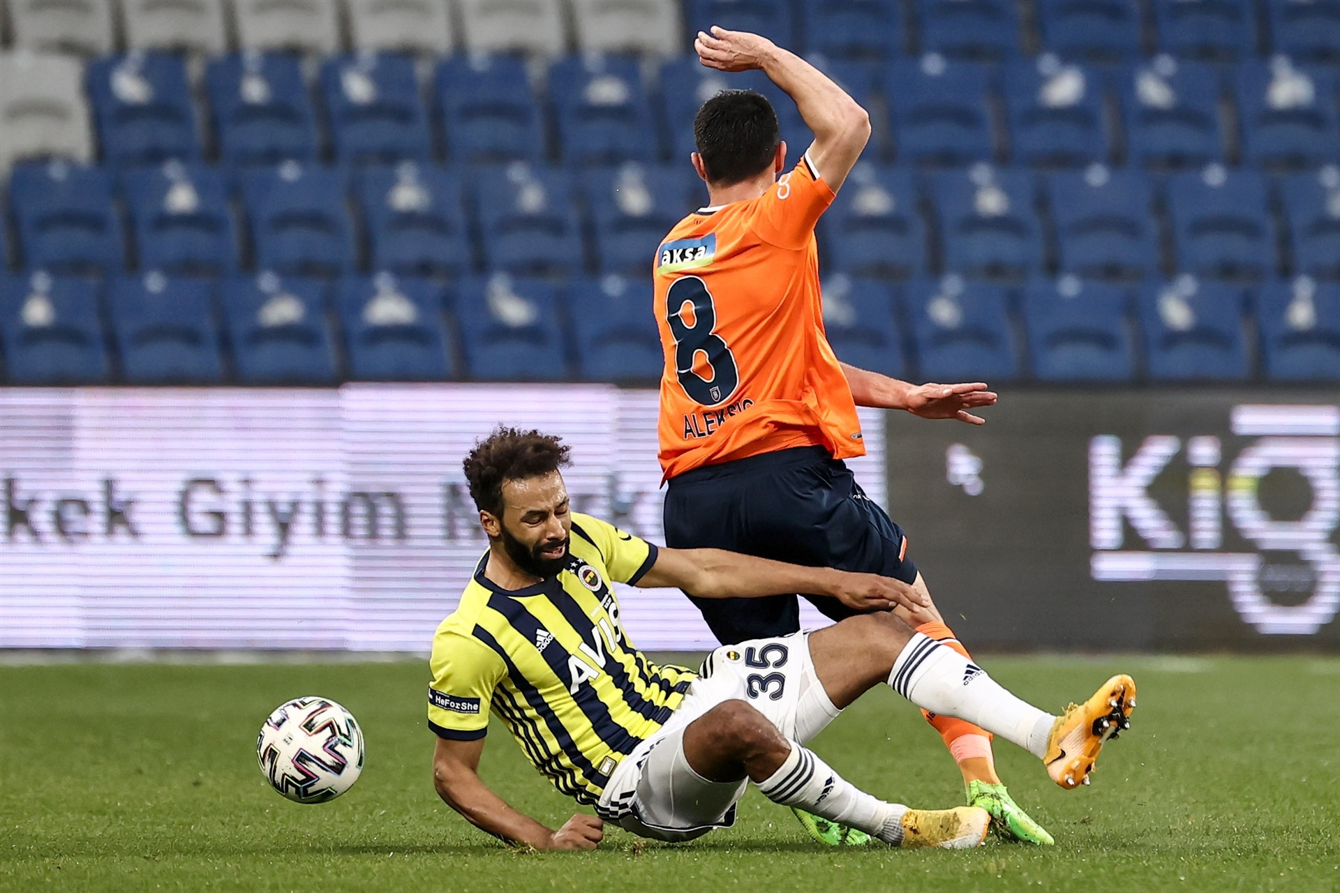 Medipol Başakşehir - Fenerbahçe maçından öne çıkan fotoğraflar