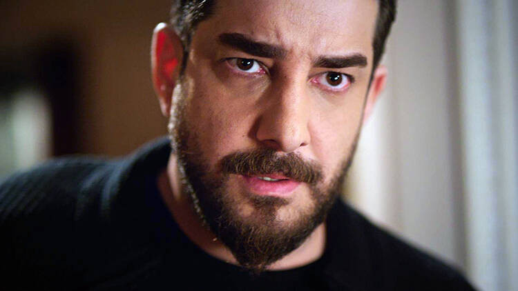 Camdaki Kız Muzo kimdir ve gerçek adı ne? Yeni bölüme damga vuran an... İşte Camdaki Kız'ın Muzaffer'i Enis Arıkan'ın hayatı ve biyografisi - Televizyon Haberleri