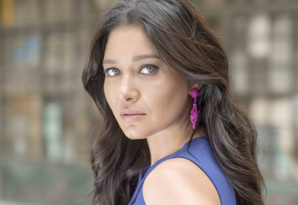 Sayısız film ve dizi...