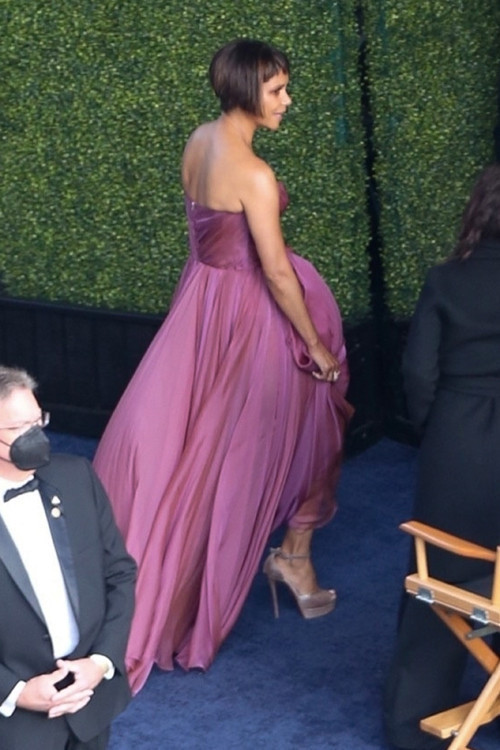 Halle Berry: Hepinizi kandırdım