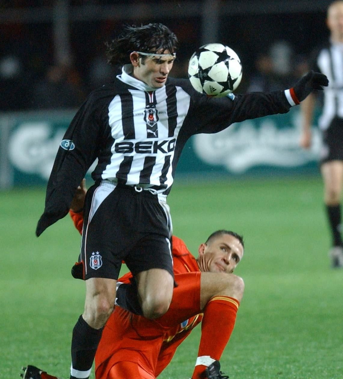 Nostalji - Galatasaray - Beşiktaş derbilerine damga vuran fotoğraflar Nostalji - Galatasaray - Beşiktaş derbilerine damga vuran fotoğraflar