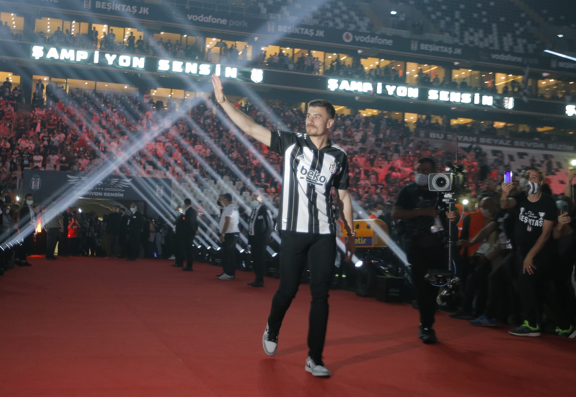 Beşiktaş kupasına kavuştu