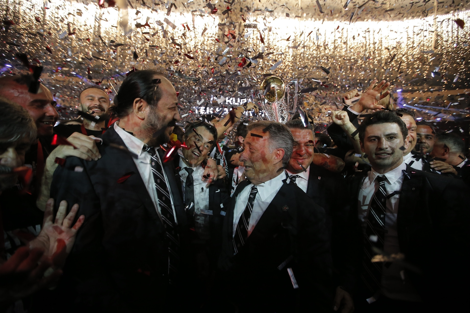 Beşiktaş kupasına kavuştu
