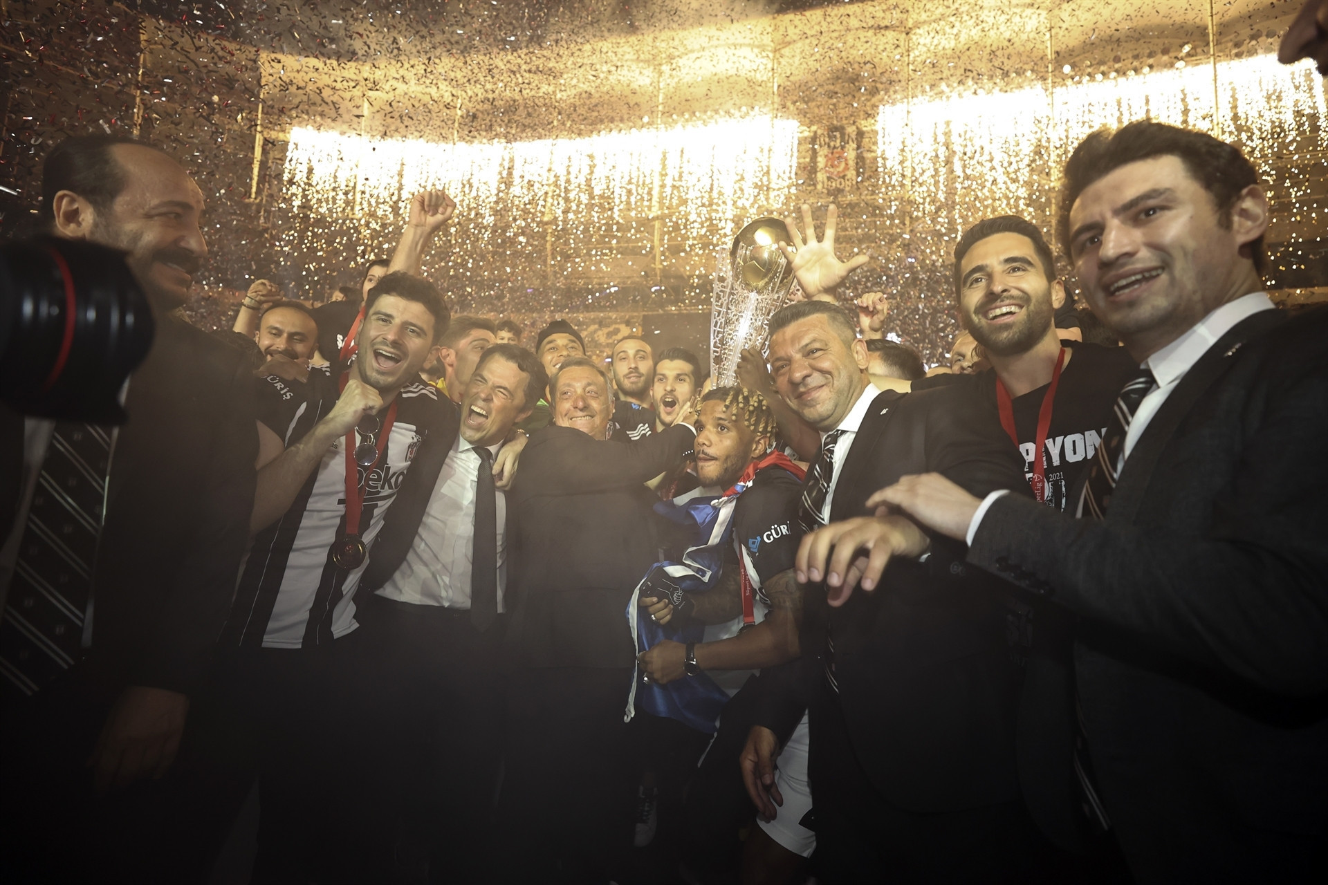 Beşiktaş kupasına kavuştu