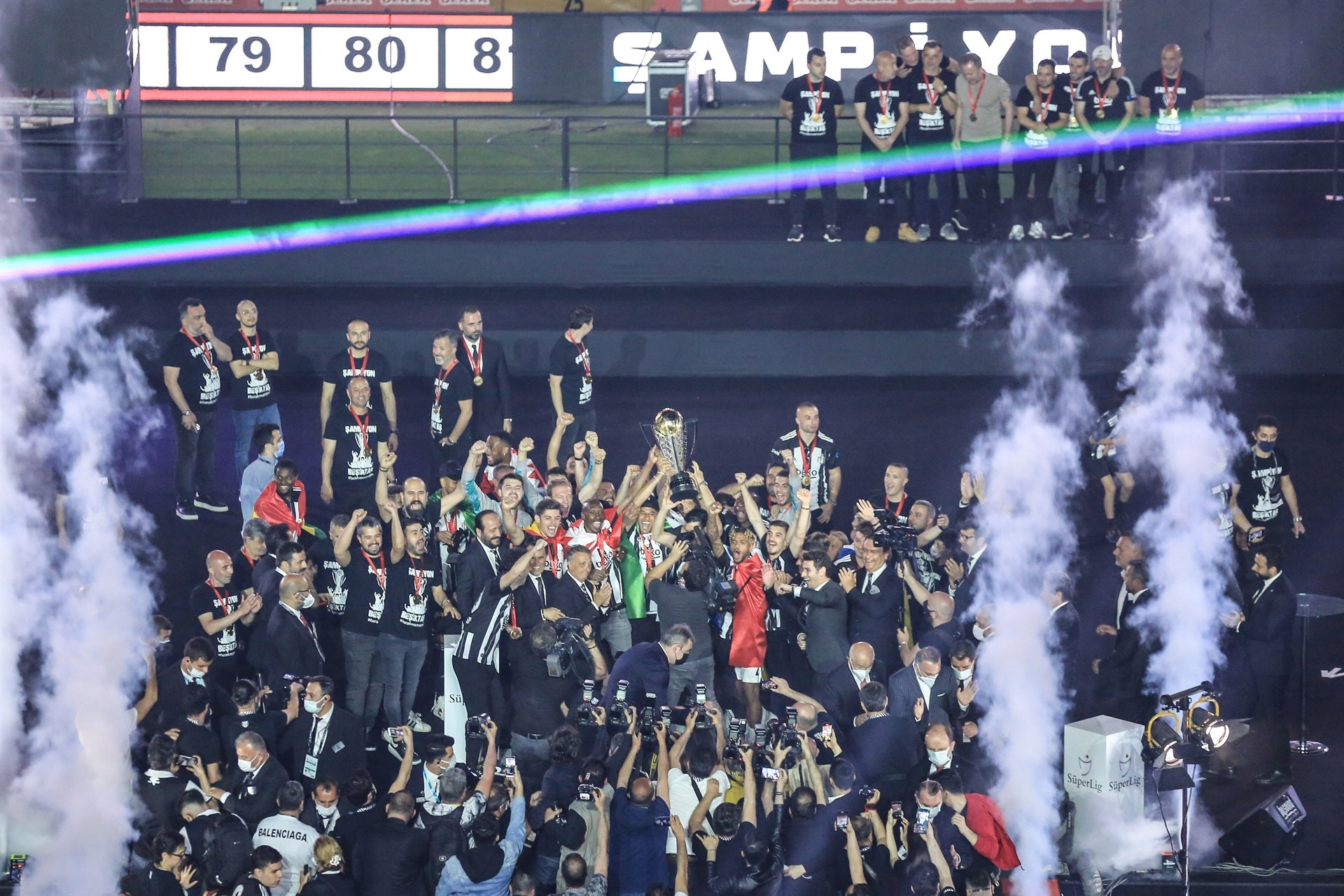Beşiktaş kupasına kavuştu