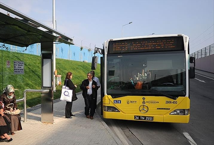 65 yaş üstü toplu taşıma kullanabiliyor mu
