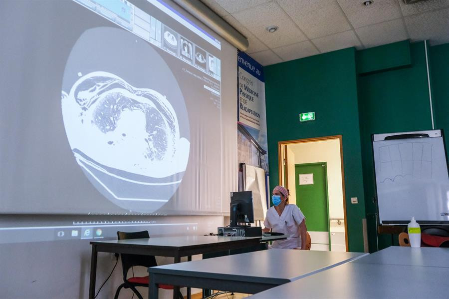 Son dakika haberi: Çinli virologdan Koronavirüs için şok iddia Virüs insan üretimi...