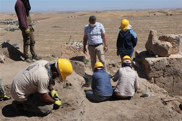 Zerzevan Kalesindeki Mithras Tapınağına bağlantılı yapılar bulundu