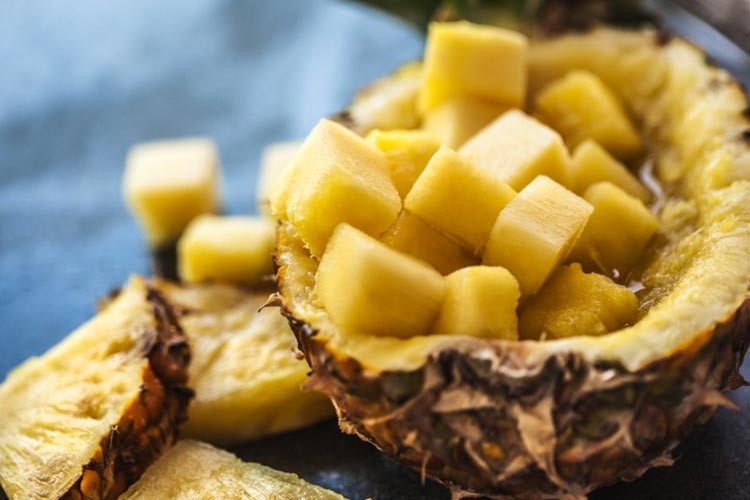 Ananas suyu faydaları nelerdir Ananas neye iyi gelir İşte ananasın sağlığa yararları Ananas suyu faydaları nelerdir Ananas neye iyi gelir İşte ananasın sağlığa yararları