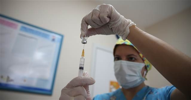 Koronavirüs belirtileri değişti.. Hint varyantı sonrası yenileri listeye eklendi.. İşte Tat, koku kaybı ve değişen semptomlar..