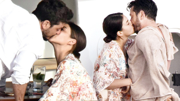 Öpmeye doyamadı Öpmeye doyamadı