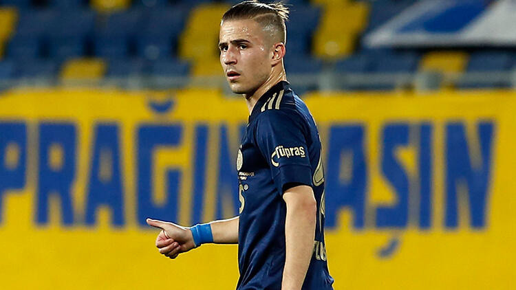 Son Dakika: Demba Badan sürpriz imza Aykut Kocaman istedi, anlaşma sağlandı Beşiktaşa sürpriz transfer, Umut Bulutun adresi şaşırttı Fenerbahçe, Galatasaray...