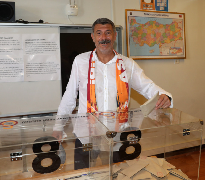 Galatasaray seçiminden çok özel kareler...